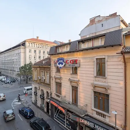 Aprt Metro Station In The Heart Of The Apartamento *